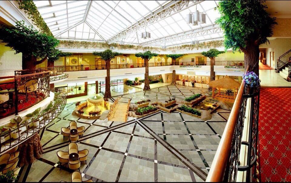 快乐假日大酒店