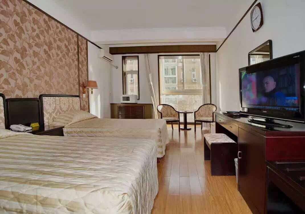 快乐假日大酒店