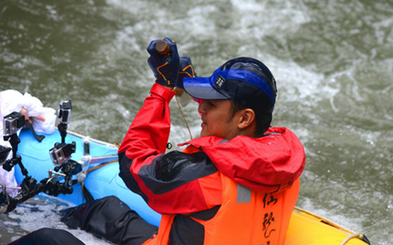 浙江安吉仙龙峡漂流