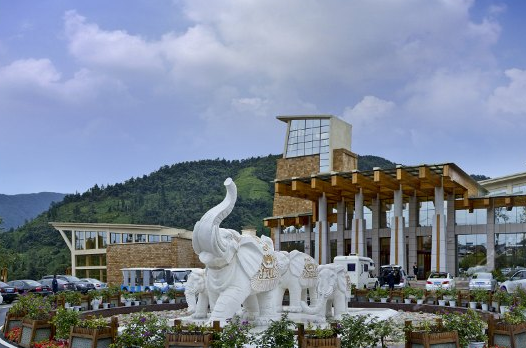 DSC-峨眉山 七里坪温泉大酒店