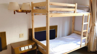 千拓富阳卧龙山庄培训基地