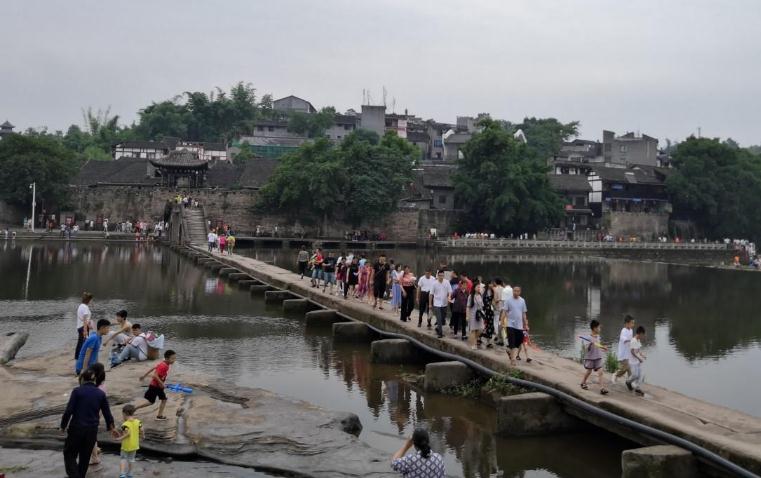 重庆荣昌万灵古镇景区