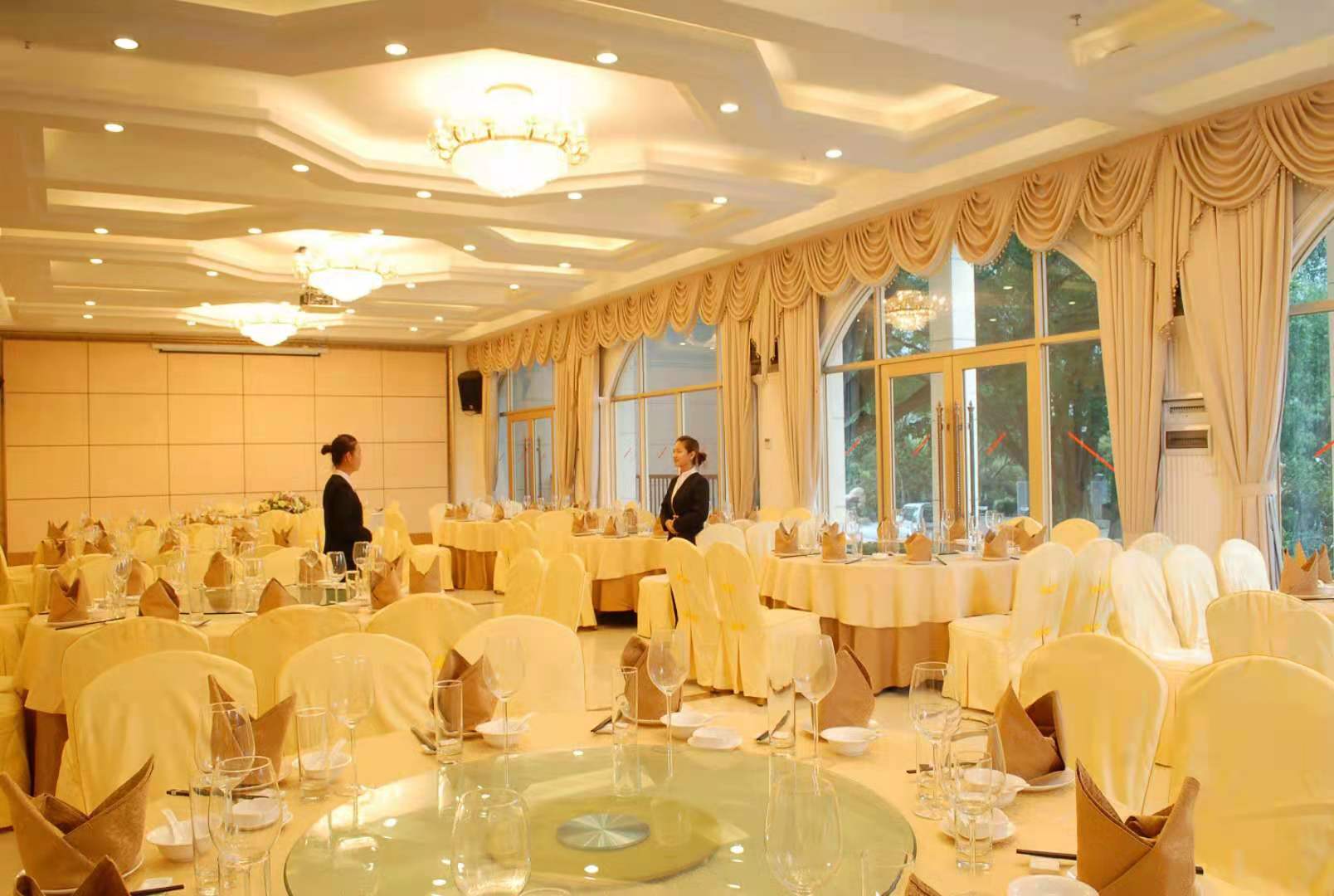 深圳龙岗南澳星空馨语酒店